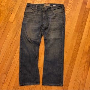 Vintage Levi’s Slim Straight Jeans 36x30